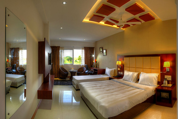 Rajmahalinn-SuperiorTripleRoom